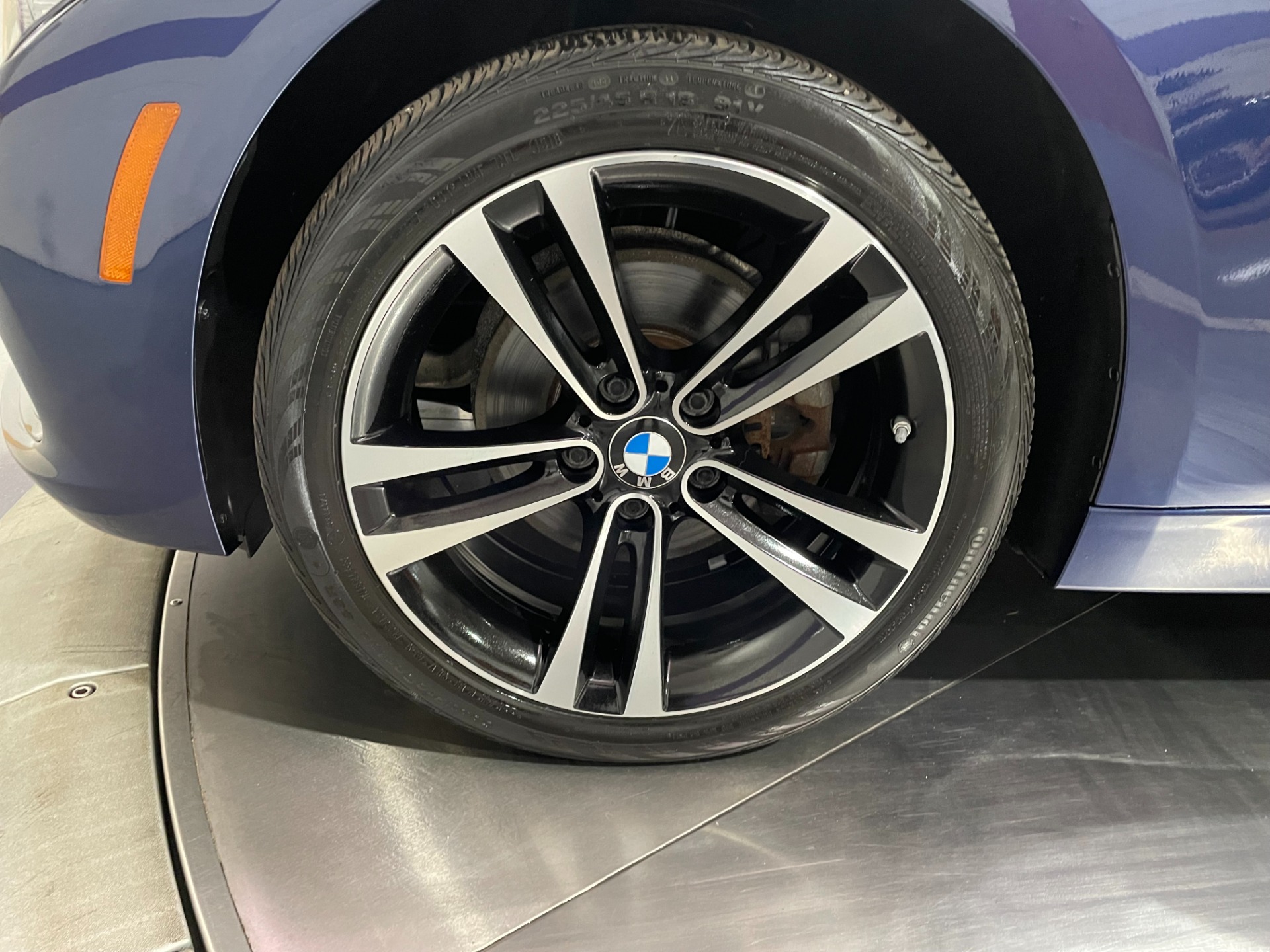 Used-2018-BMW-3-Series-330i-Sport-xDrive