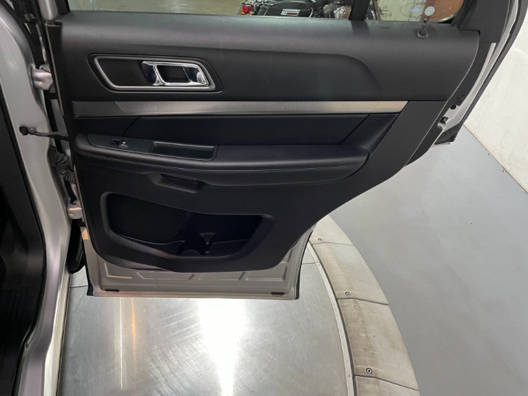 Used-2018-Ford-Explorer-XLT-AWD