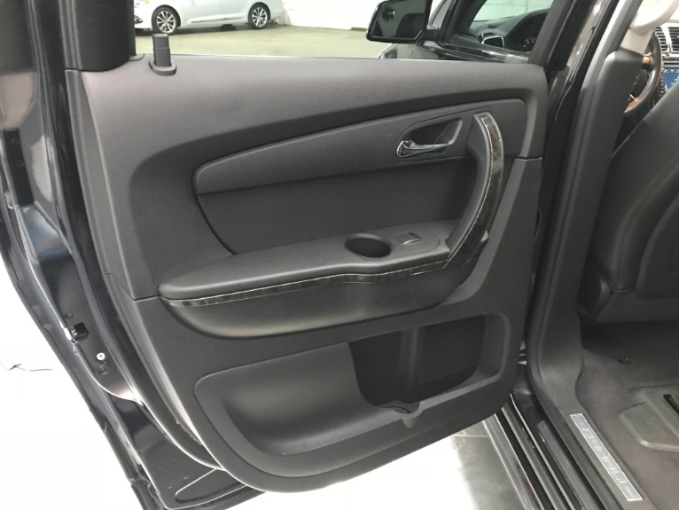 Used-2012-GMC-Acadia-Denali-AWD