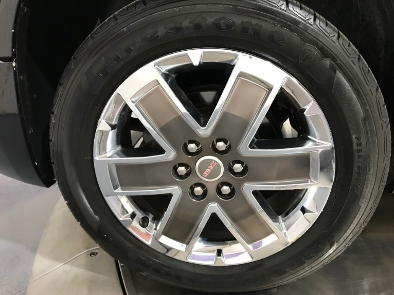 Used-2012-GMC-Acadia-Denali-AWD
