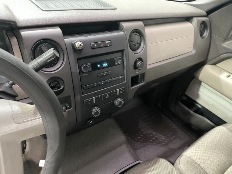 Used-2010-Ford-F-150-XLT-4X2