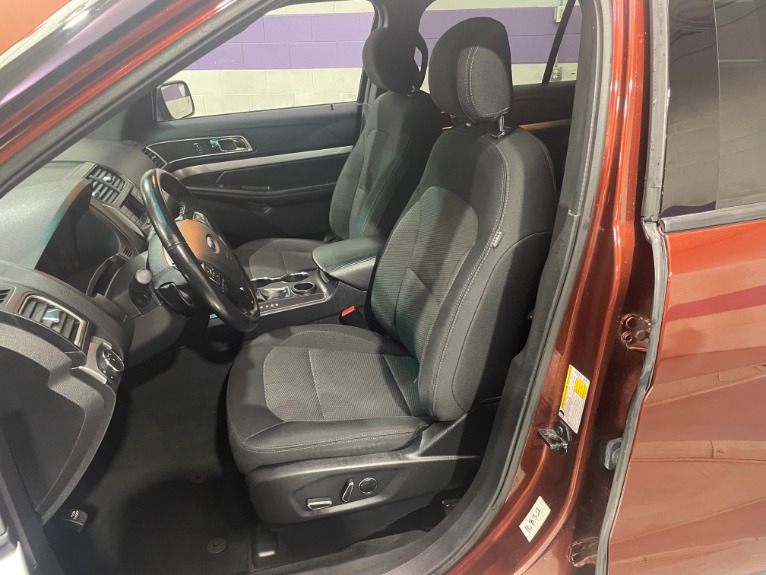 Used-2016-Ford-Explorer-XLT-FWD