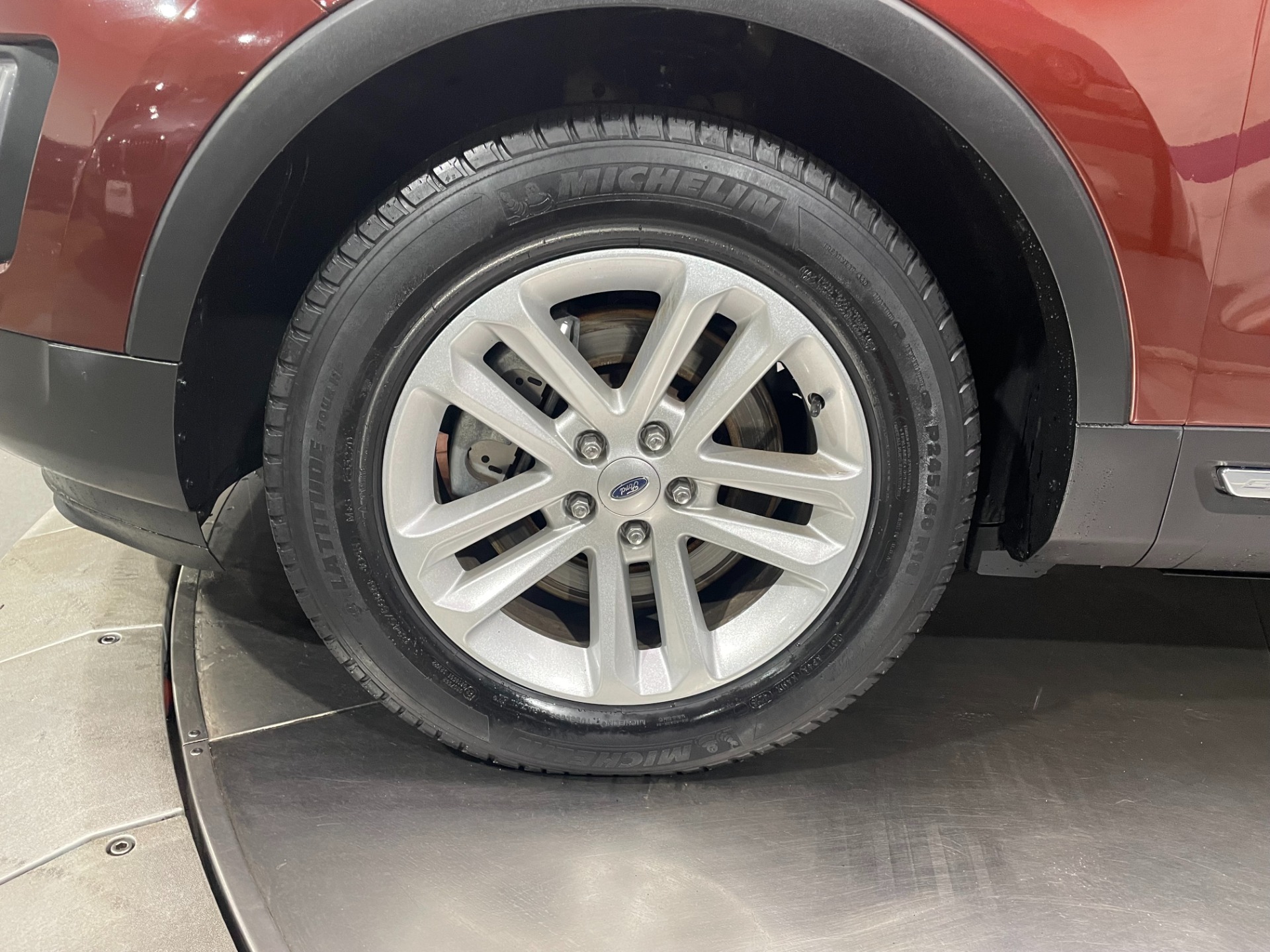 Used-2016-Ford-Explorer-XLT-FWD