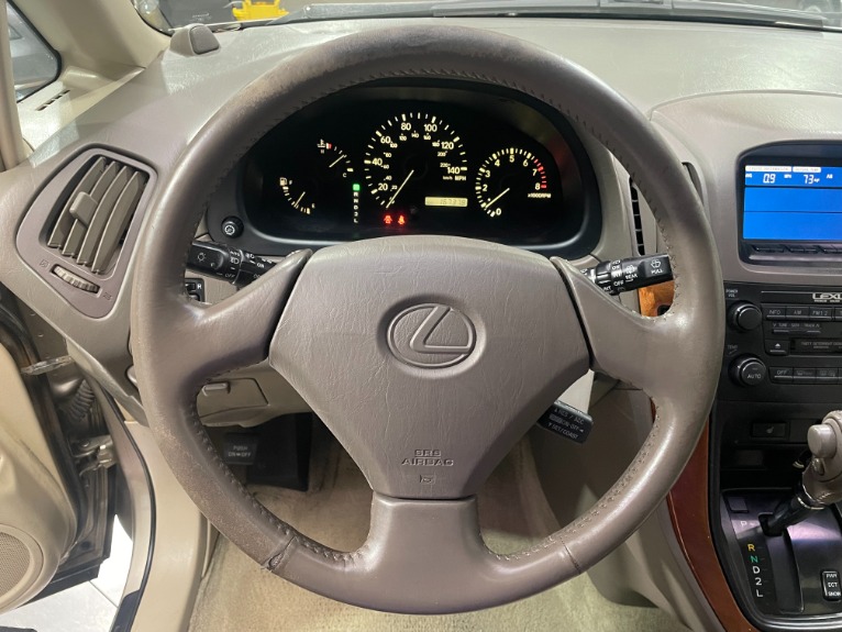 Used-2000-Lexus-RX-300-AWD