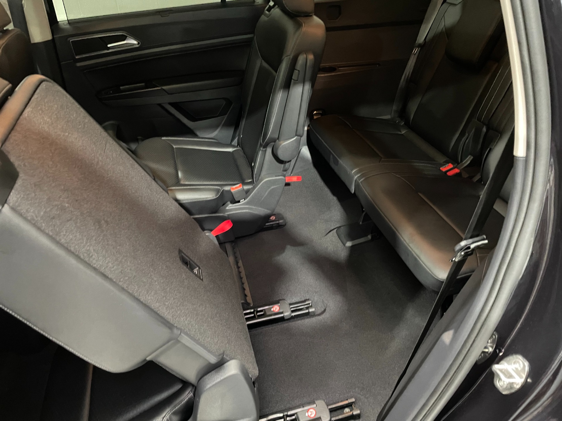Used-2019-Volkswagen-Atlas-V6-SE-R-Line-4Motion-AWD