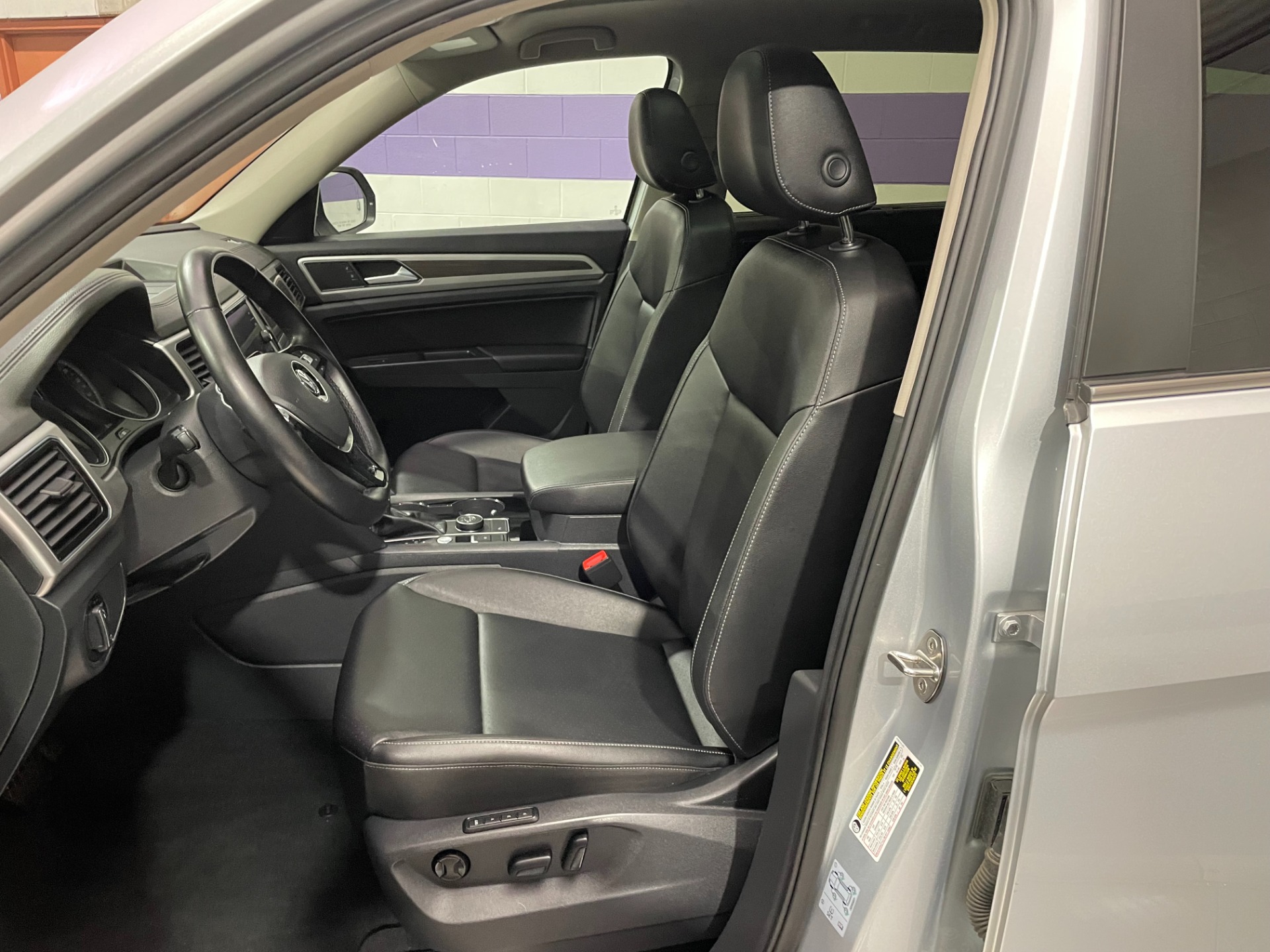 Used-2018-Volkswagen-Atlas-V6-SEL-4Motion