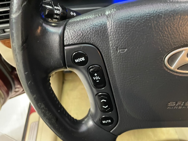 Used-2009-Hyundai-Santa-Fe-Limited-fwd