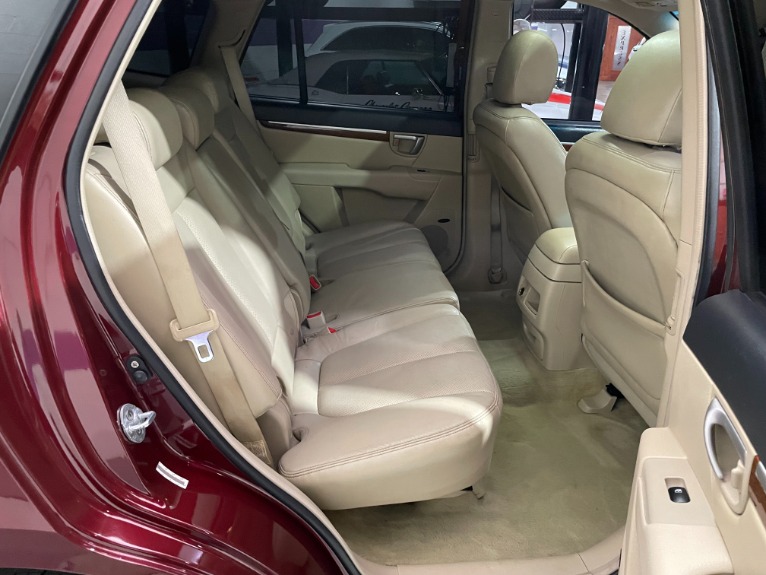 Used-2009-Hyundai-Santa-Fe-Limited-fwd