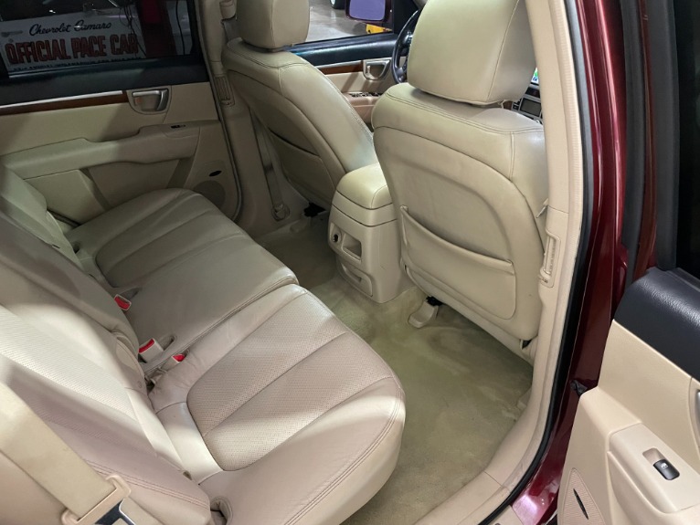 Used-2009-Hyundai-Santa-Fe-Limited-fwd