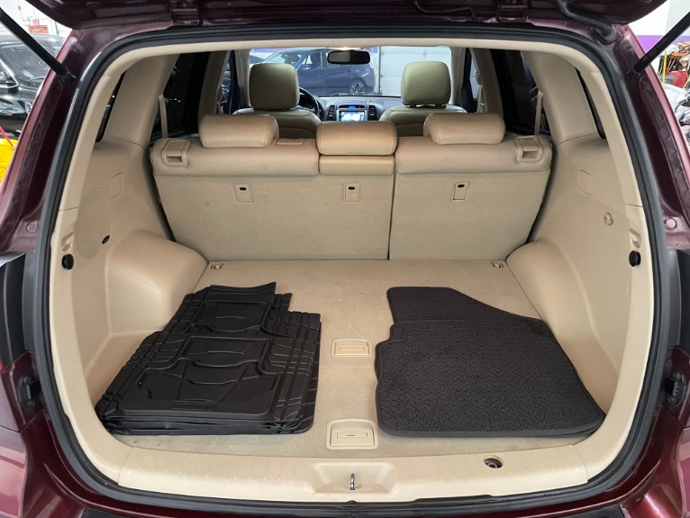 Used-2009-Hyundai-Santa-Fe-Limited-fwd