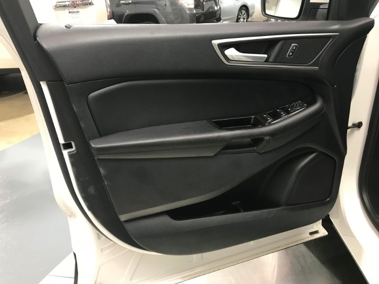 Used-2015-Ford-Edge-SEL