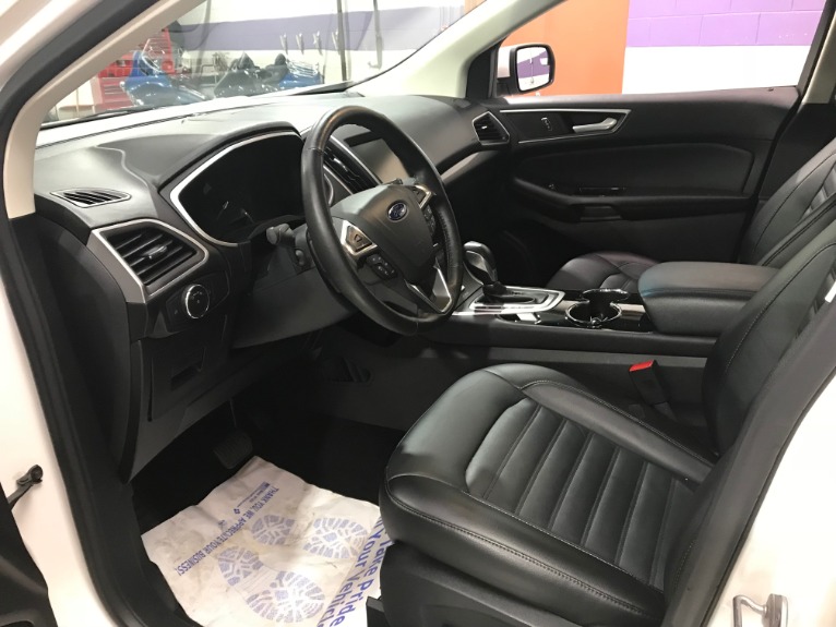 Used-2015-Ford-Edge-SEL