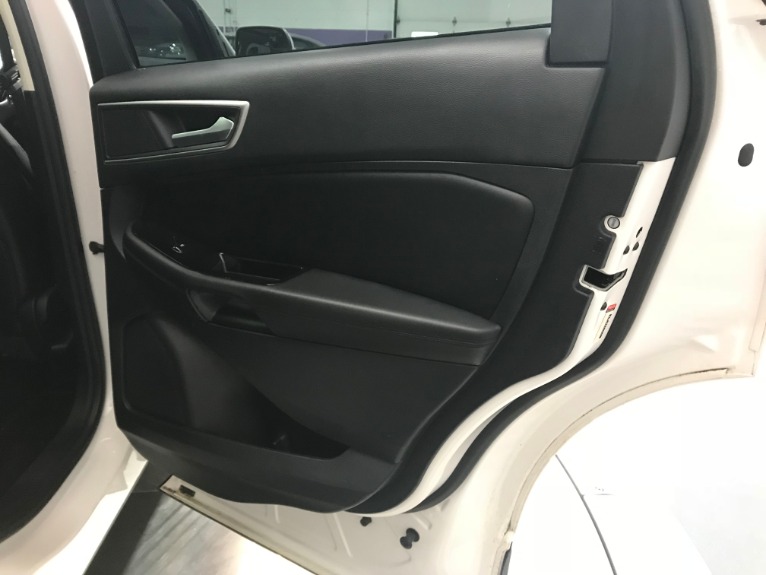 Used-2015-Ford-Edge-SEL
