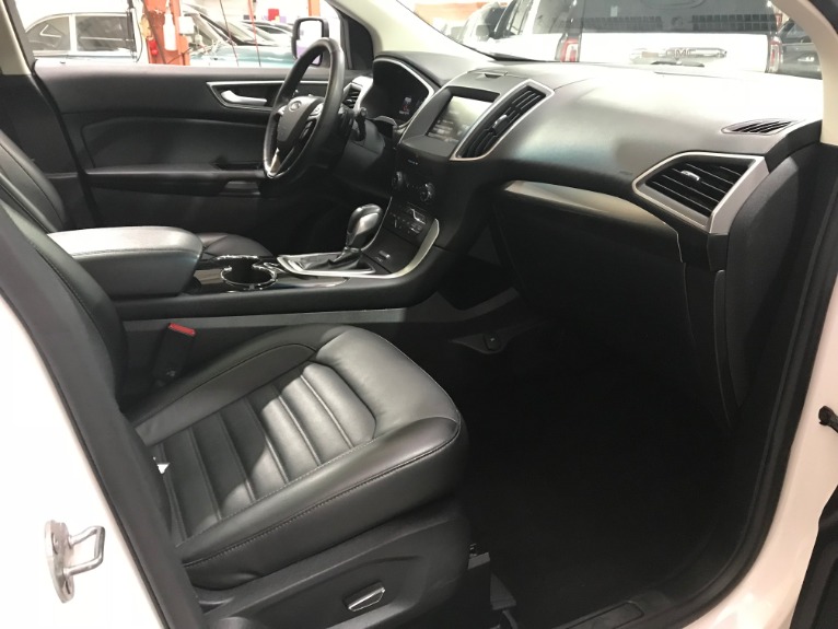 Used-2015-Ford-Edge-SEL