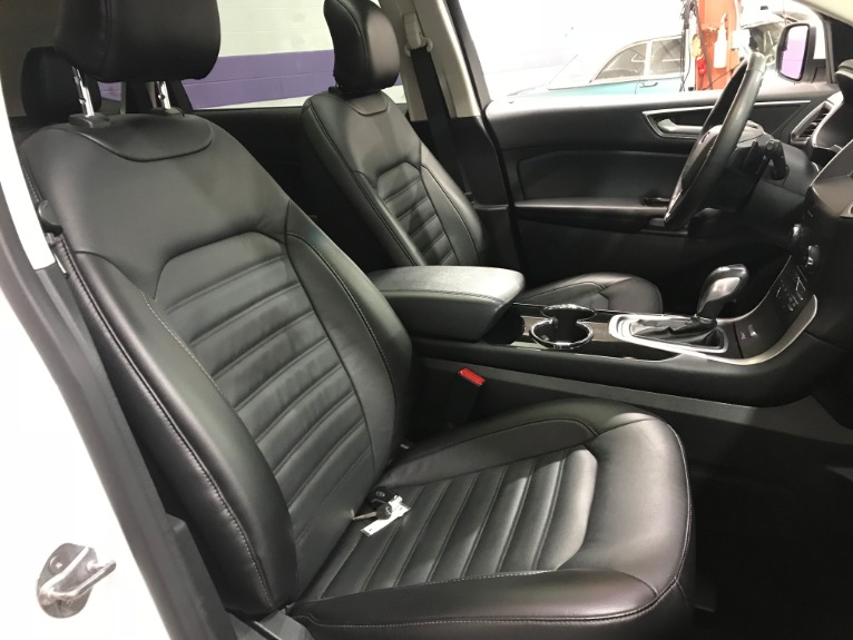 Used-2015-Ford-Edge-SEL