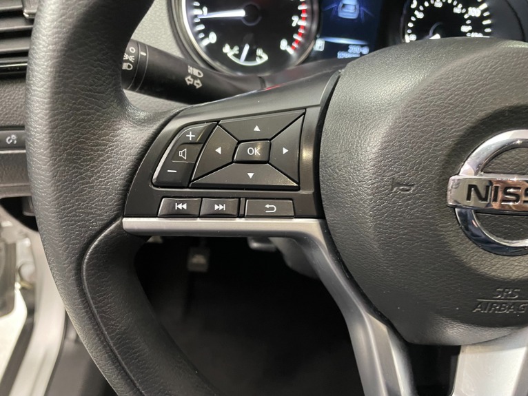 Used-2017-Nissan-Rogue-S-AWD
