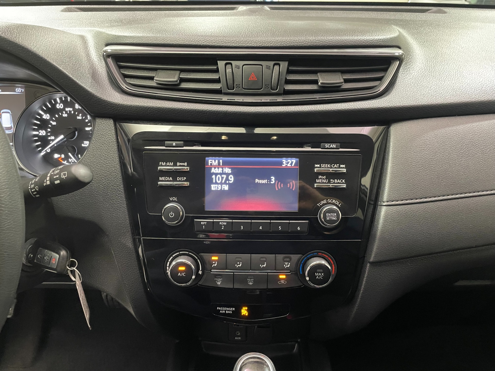 Used-2017-Nissan-Rogue-S-AWD