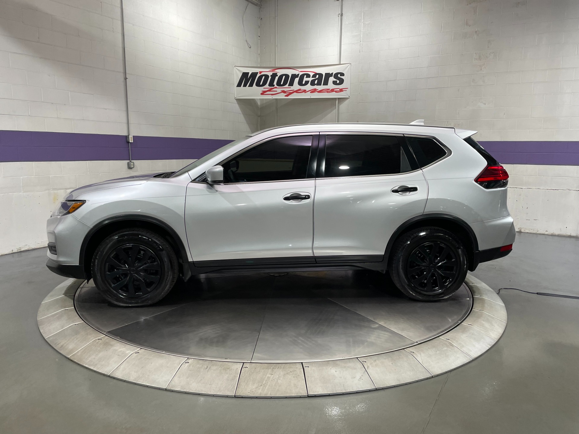 Used-2017-Nissan-Rogue-S-AWD