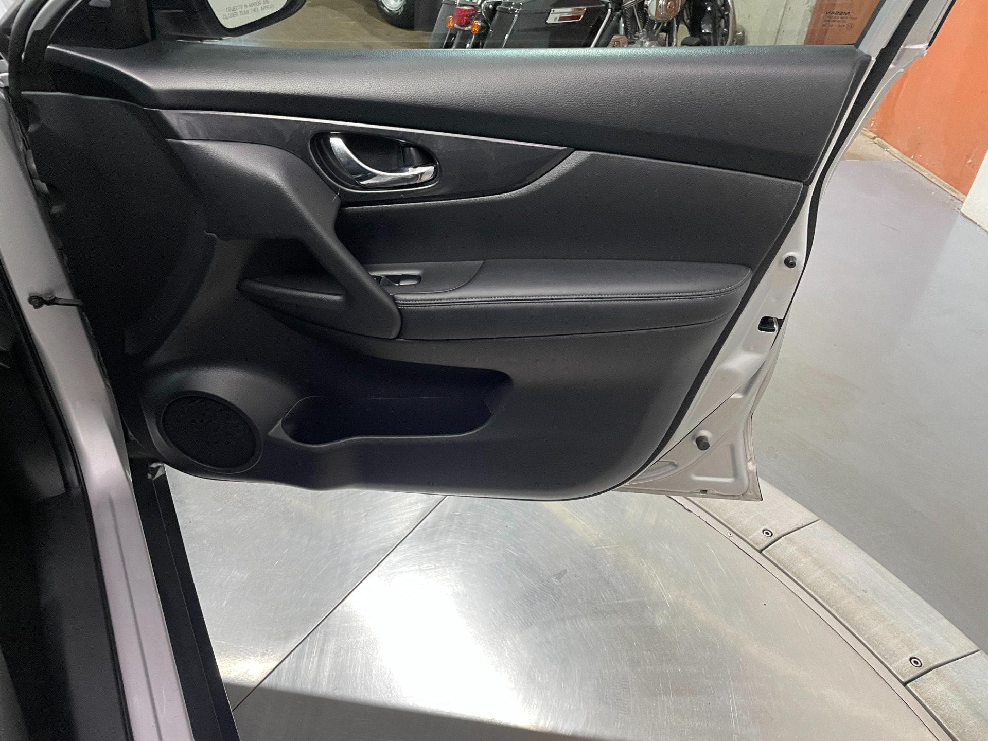 Used-2017-Nissan-Rogue-S-AWD