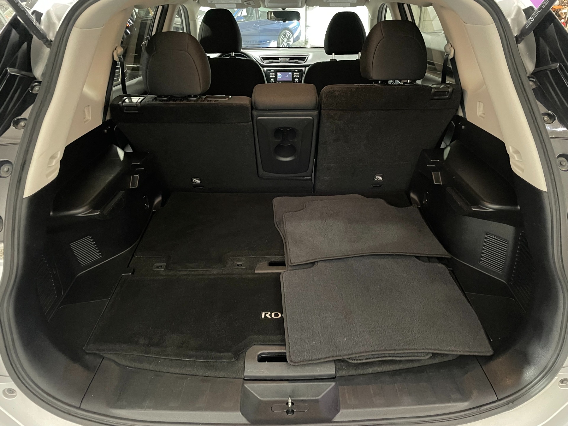 Used-2017-Nissan-Rogue-S-AWD
