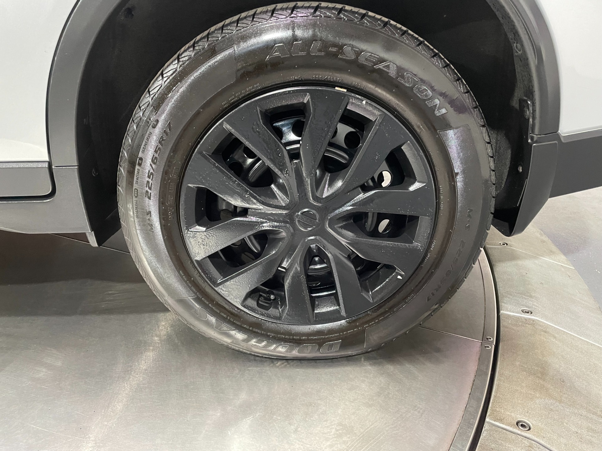 Used-2017-Nissan-Rogue-S-AWD
