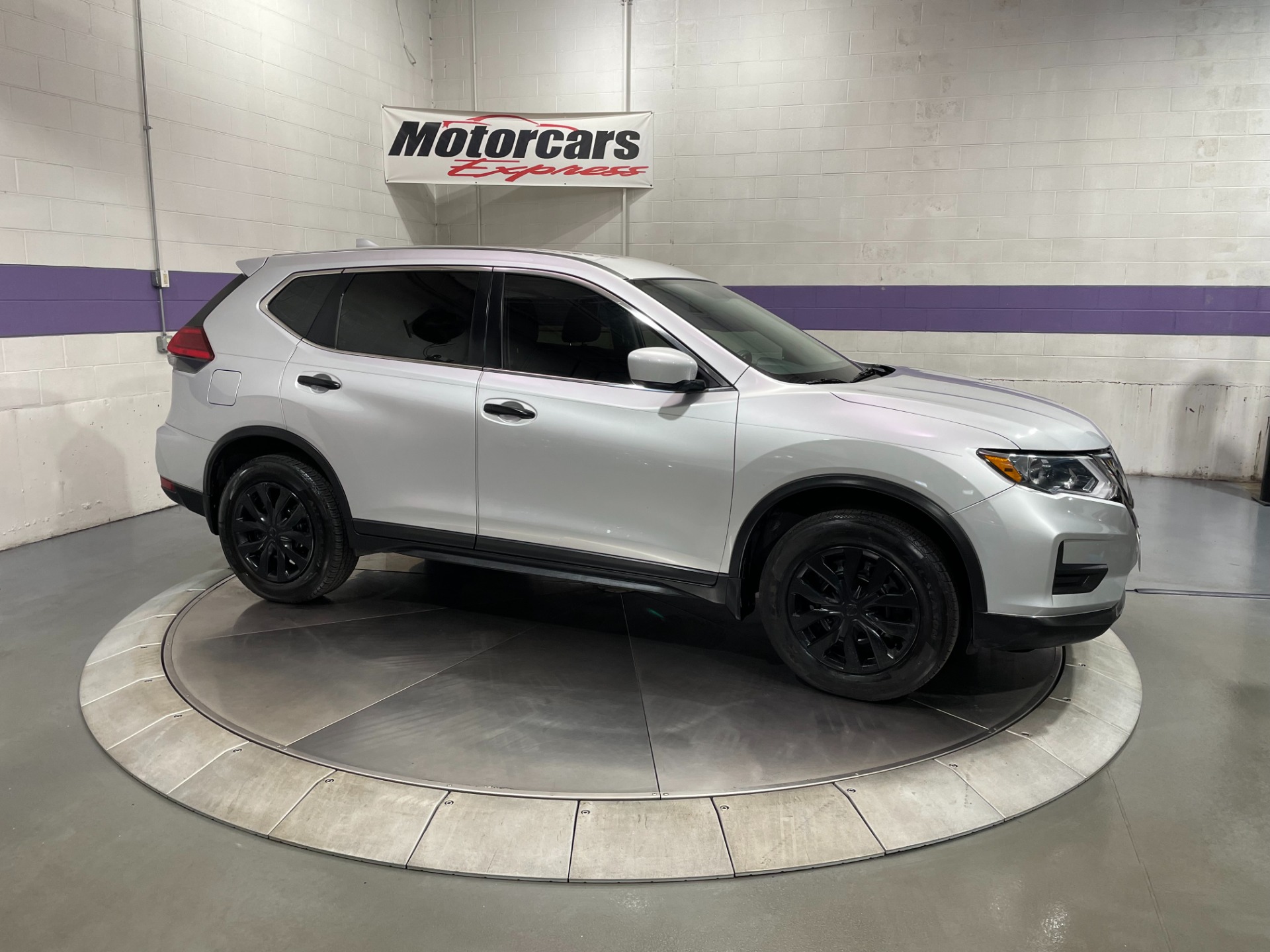 Used-2017-Nissan-Rogue-S-AWD