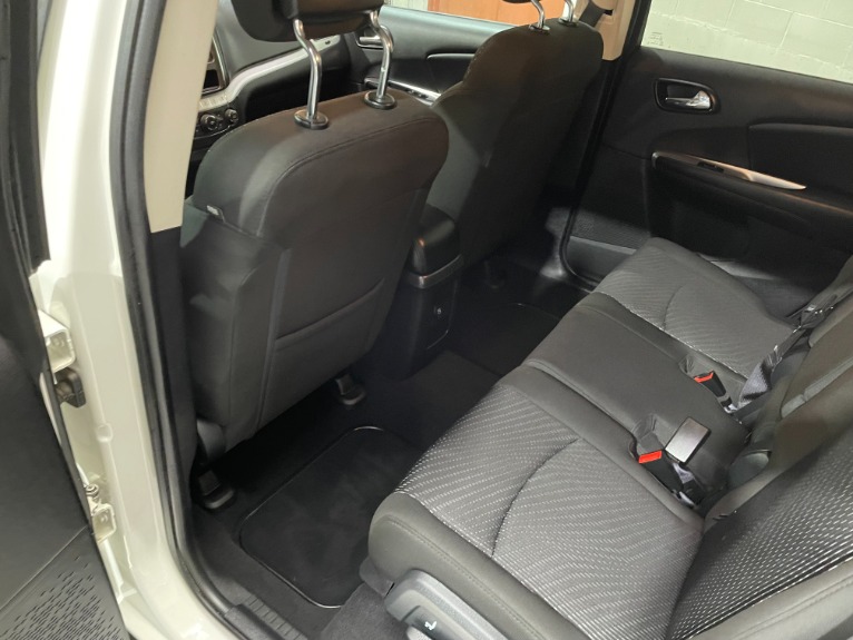 Used-2016-Dodge-Journey-SE-FWD