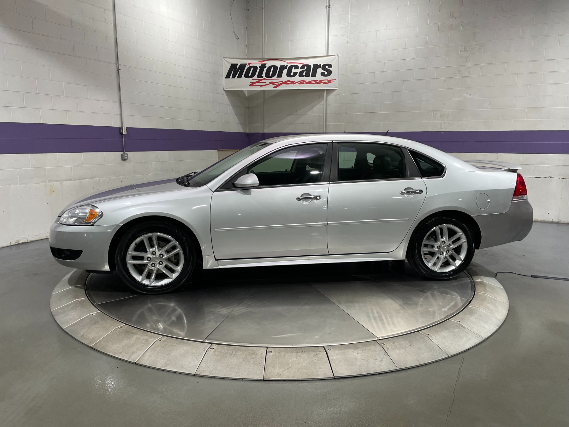 Used-2016-Chevrolet-Impala-Limited-LTZ-FWD