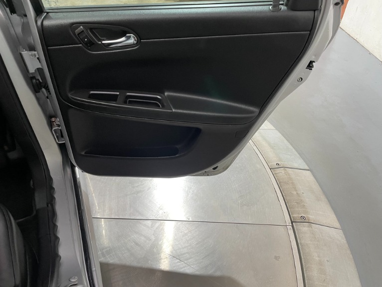 Used-2016-Chevrolet-Impala-Limited-LTZ-FWD
