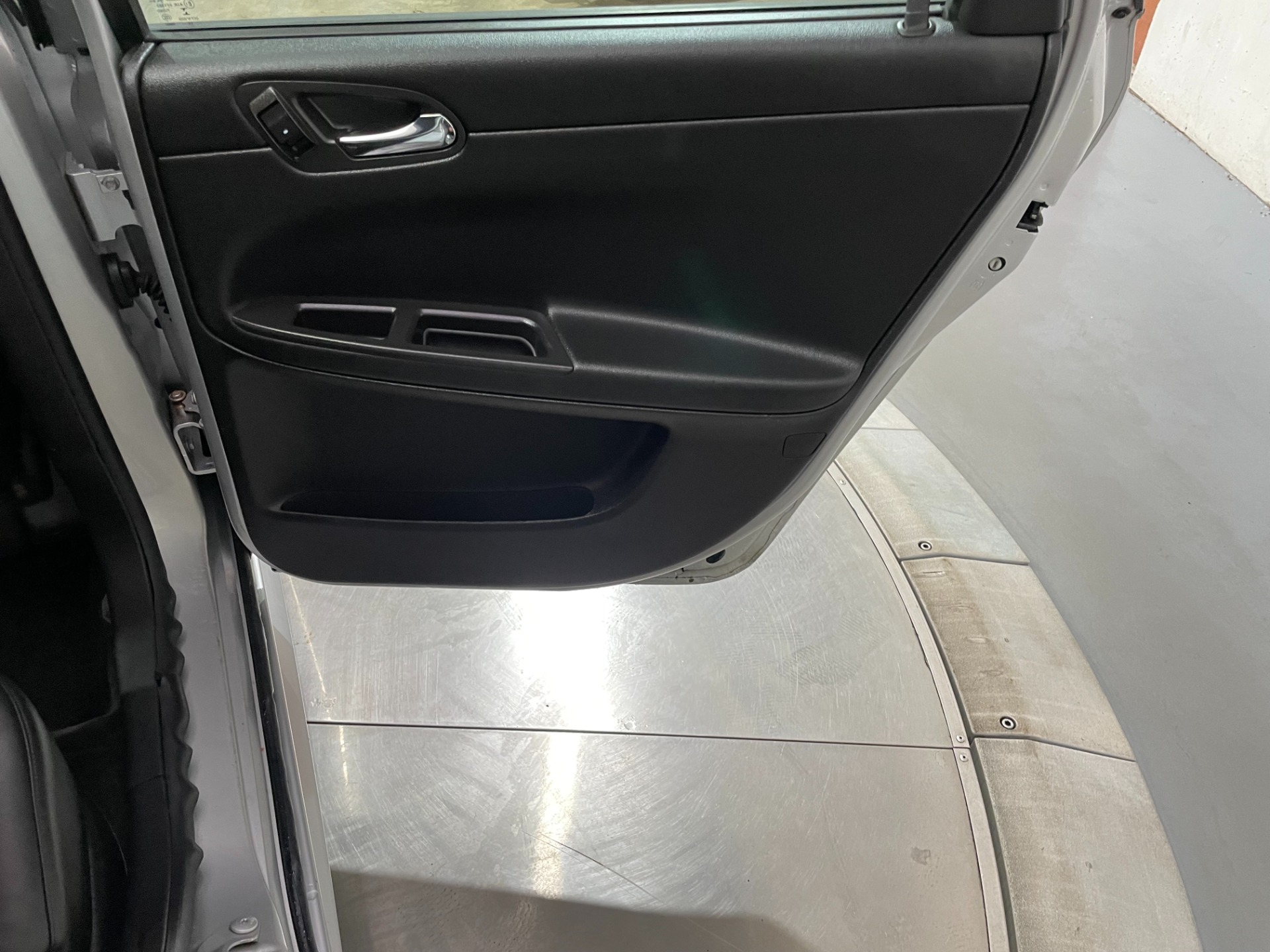 Used-2016-Chevrolet-Impala-Limited-LTZ-FWD