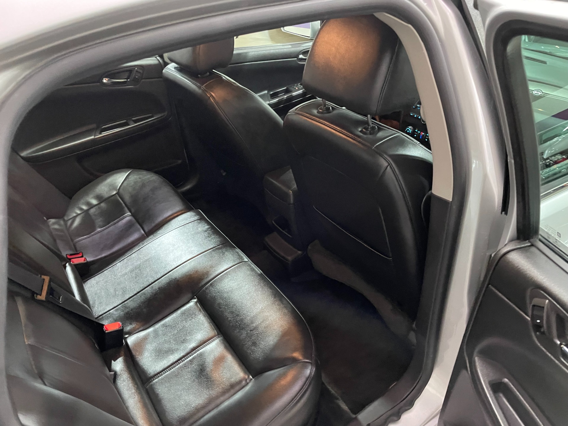 Used-2016-Chevrolet-Impala-Limited-LTZ-FWD
