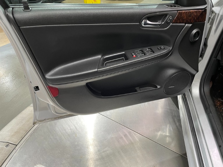 Used-2016-Chevrolet-Impala-Limited-LTZ-FWD