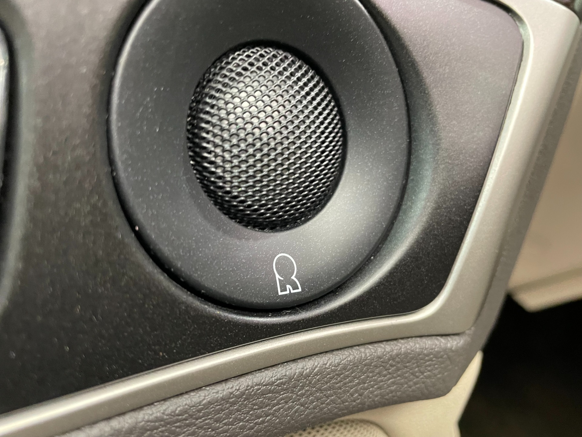 Used-2019-Lincoln-MKZ-Reserve-II-AWD