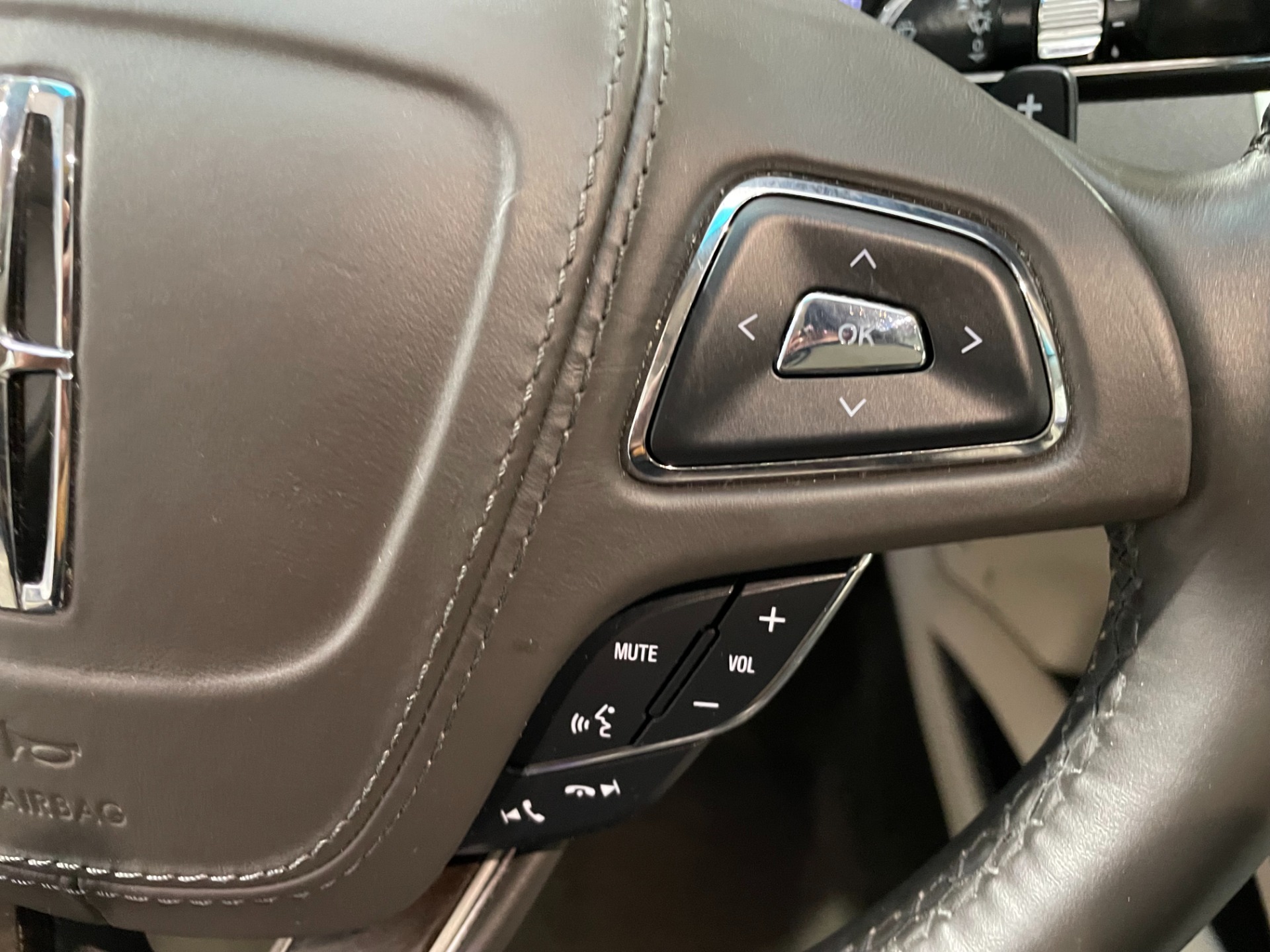 Used-2019-Lincoln-MKZ-Reserve-II-AWD