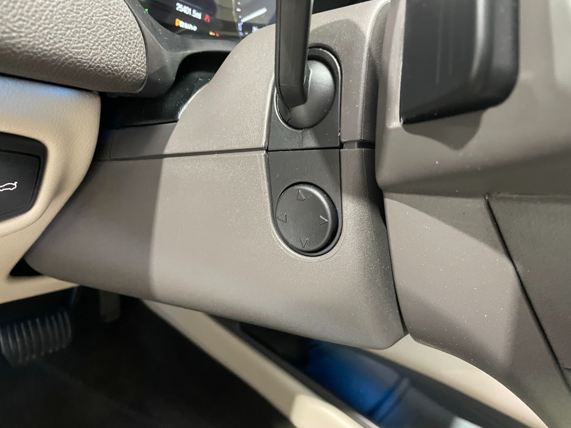 Used-2019-Lincoln-MKZ-Reserve-II-AWD