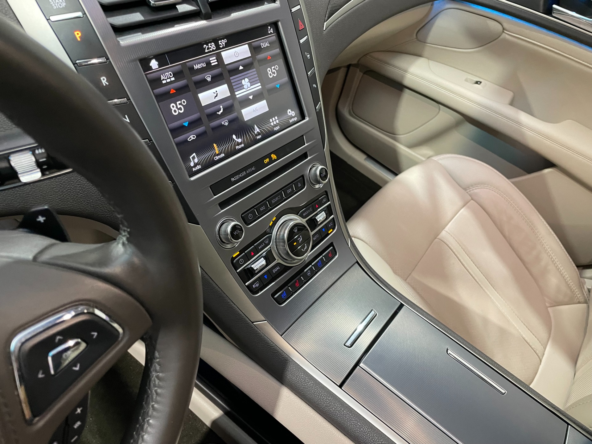 Used-2019-Lincoln-MKZ-Reserve-II-AWD