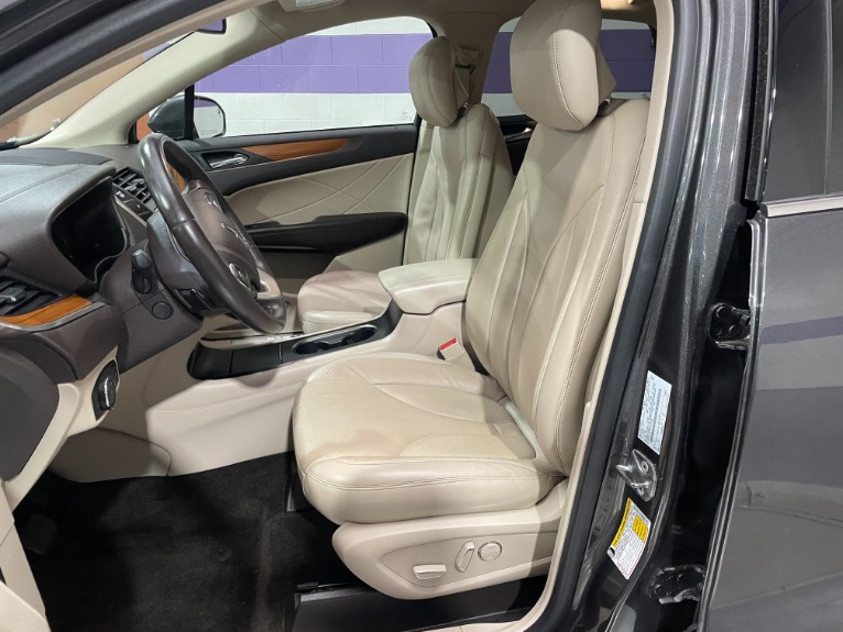 Used-2019-Lincoln-MKC-Select-AWD