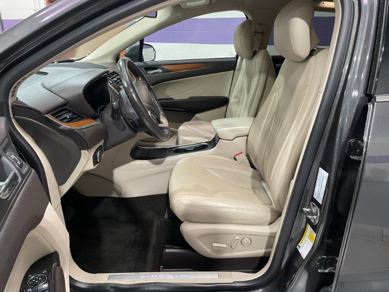Used-2019-Lincoln-MKC-Select-AWD