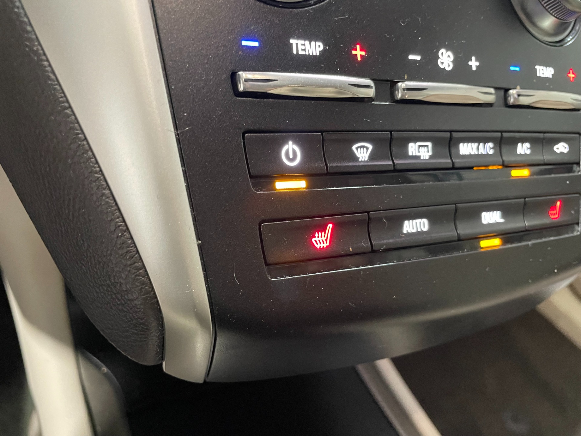 Used-2019-Lincoln-MKC-Select-AWD