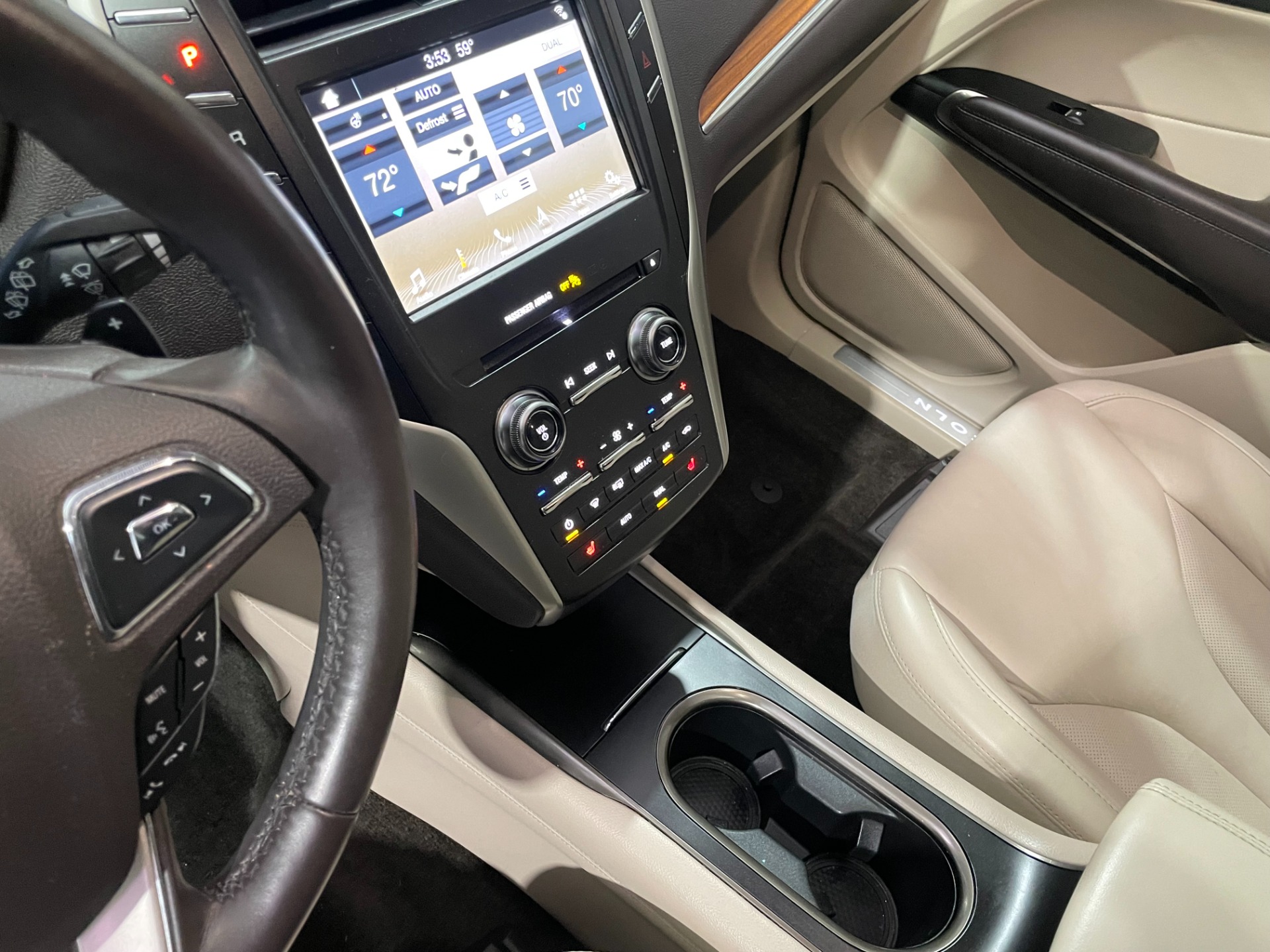 Used-2019-Lincoln-MKC-Select-AWD