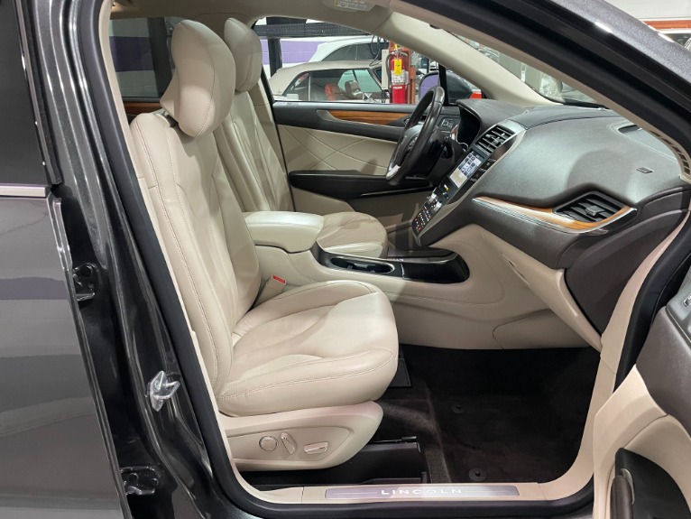 Used-2019-Lincoln-MKC-Select-AWD