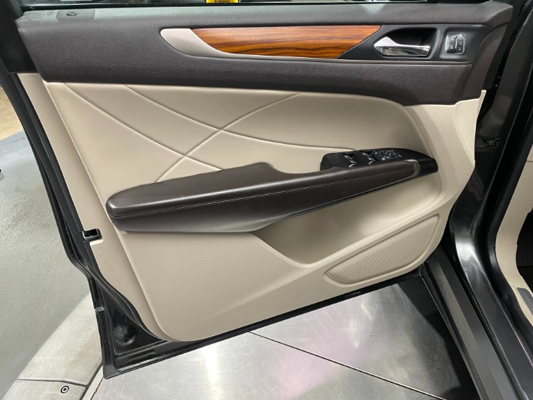 Used-2019-Lincoln-MKC-Select-AWD