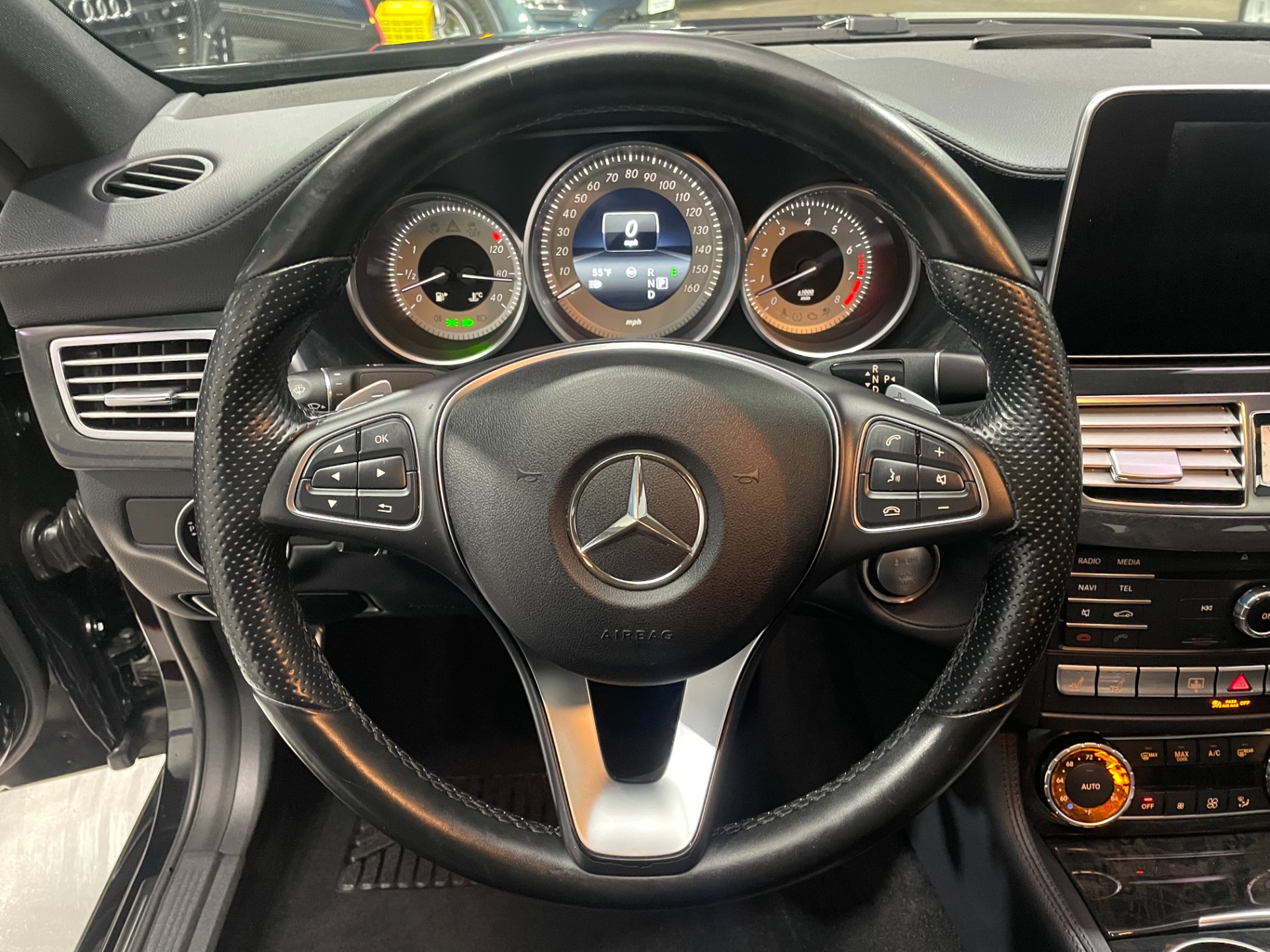 Used-2016-Mercedes-Benz-CLS-CLS-550-4MATIC