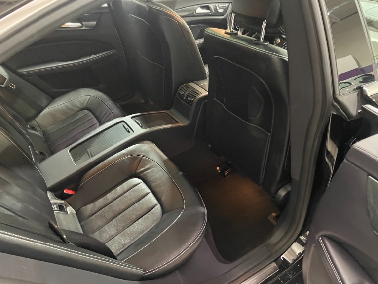 Used-2016-Mercedes-Benz-CLS-CLS-550-4MATIC