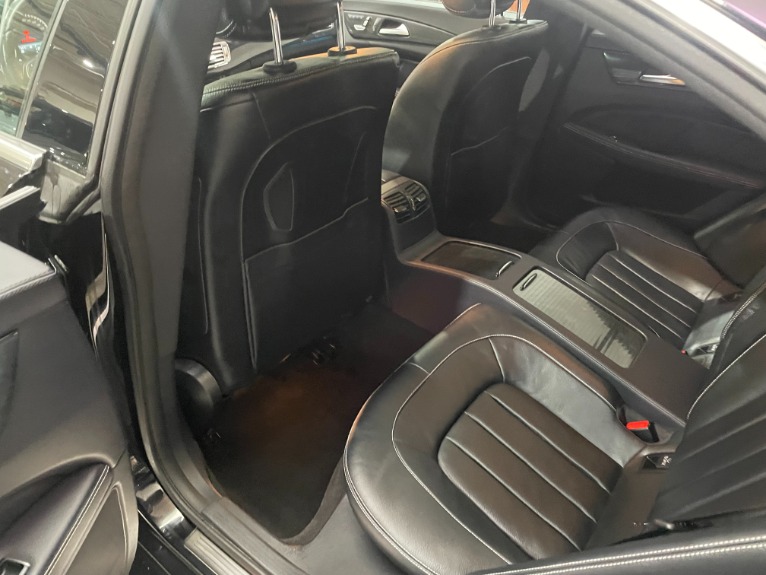 Used-2016-Mercedes-Benz-CLS-CLS-550-4MATIC