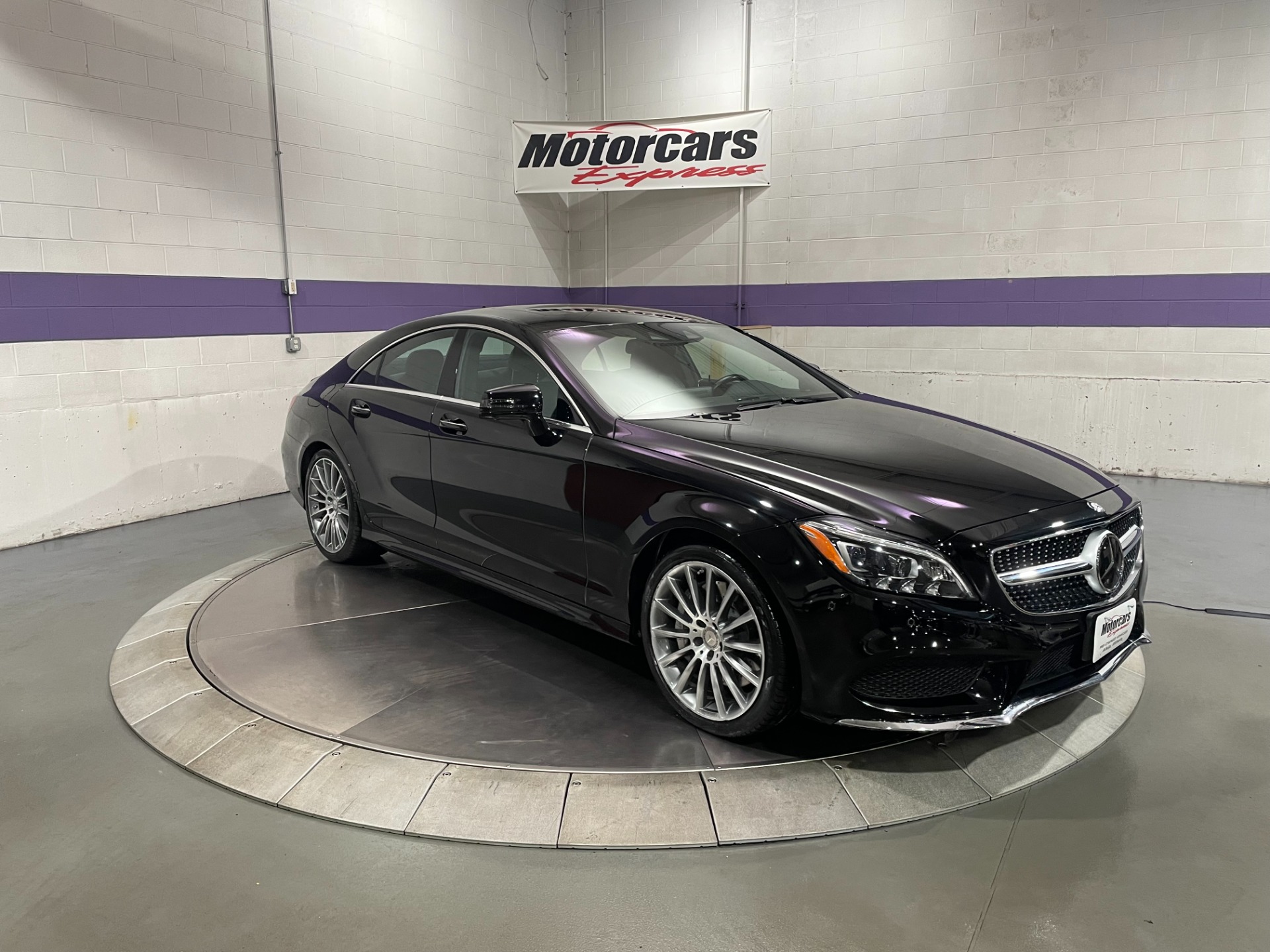 Used-2016-Mercedes-Benz-CLS-CLS-550-4MATIC