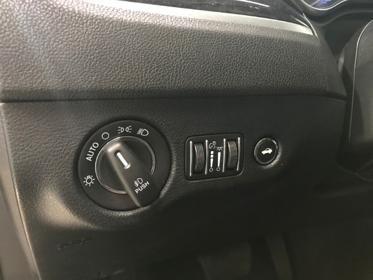Used-2017-Chrysler-300-C