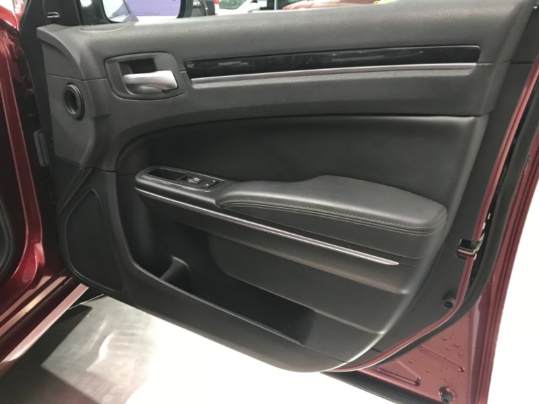 Used-2017-Chrysler-300-C
