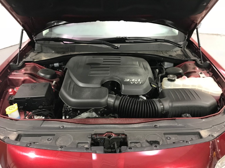 Used-2017-Chrysler-300-C