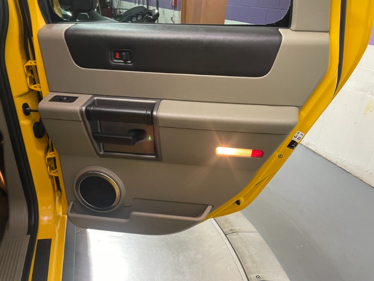 Used-2003-HUMMER-H2-4WD